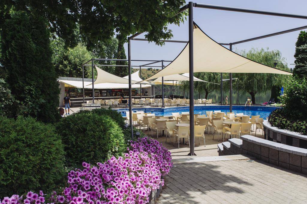 Romantique Veles Hotel Экстерьер фото
