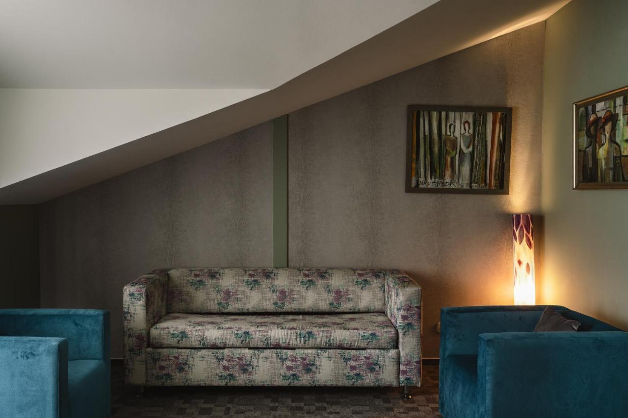 Romantique Veles Hotel Экстерьер фото