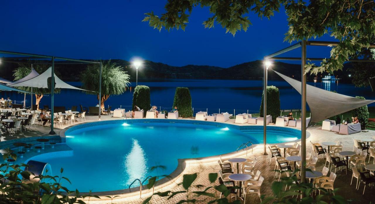 Romantique Veles Hotel Экстерьер фото